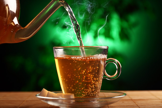 Chá verde - Melhores Bebidas Caseiras Para Emagrecer Em Uma Semana